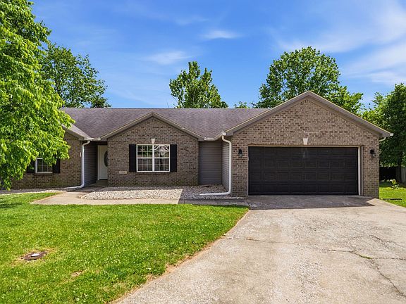 2nd image of 213 Woodfield Way