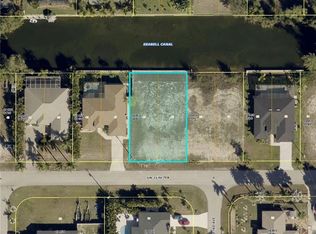 303 SW 26th Ter, Cape Coral, FL 33914
