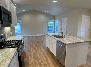 1742B Kok Rd, Lynden, WA 98264