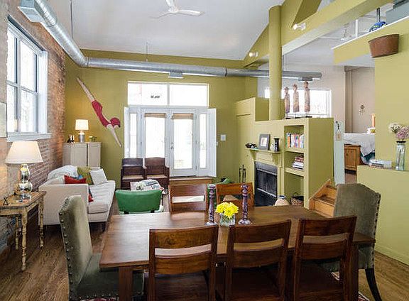 5th image of 5823 N Ravenswood Ave APT 111