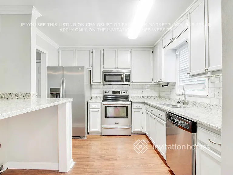 2774 Douglas Ct NW — Photo 9
