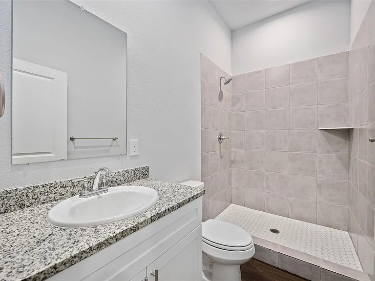 18831 Luminescent Ln — Photo 29