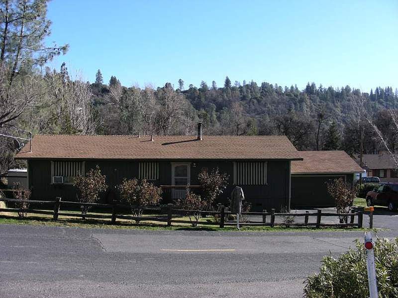 1st image of 20649 W Willow Springs Dr
