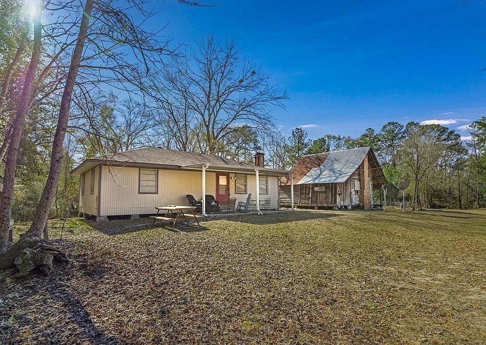 1st image of 893 Capps Rd