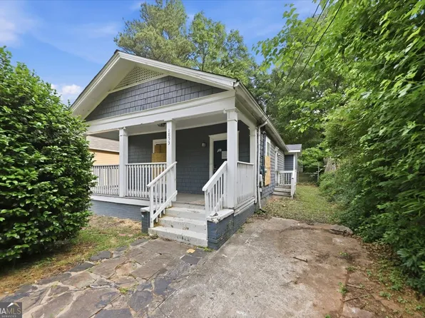 1853 Center Ave, East Pt, GA 30344