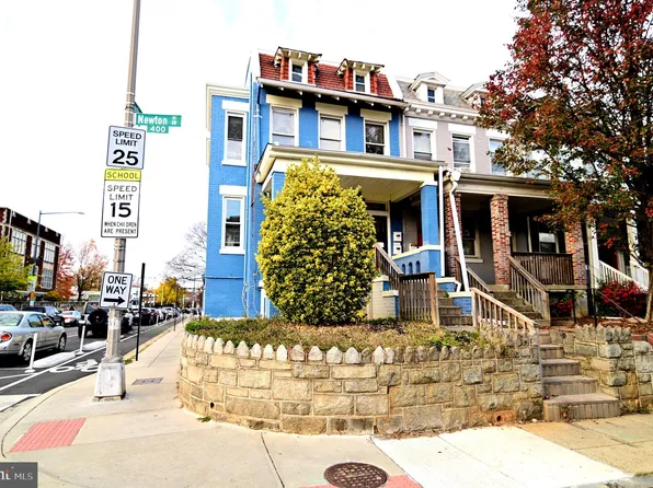 453 Newton Pl NW, Washington, DC 20010