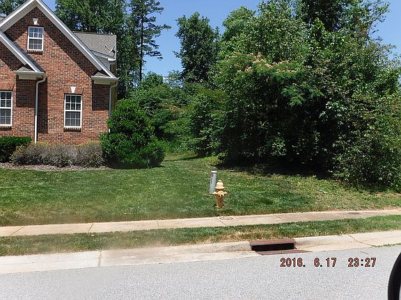 2nd image of 226 Fearrington Dr