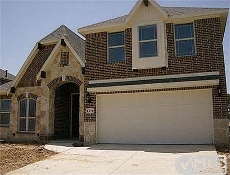 3rd image of 1304 Litchfield Ln