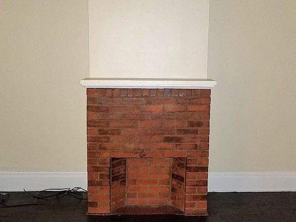 2nd image of 330 Richmond Ave