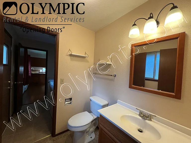 5115 Libby Rd NE — Photo 11