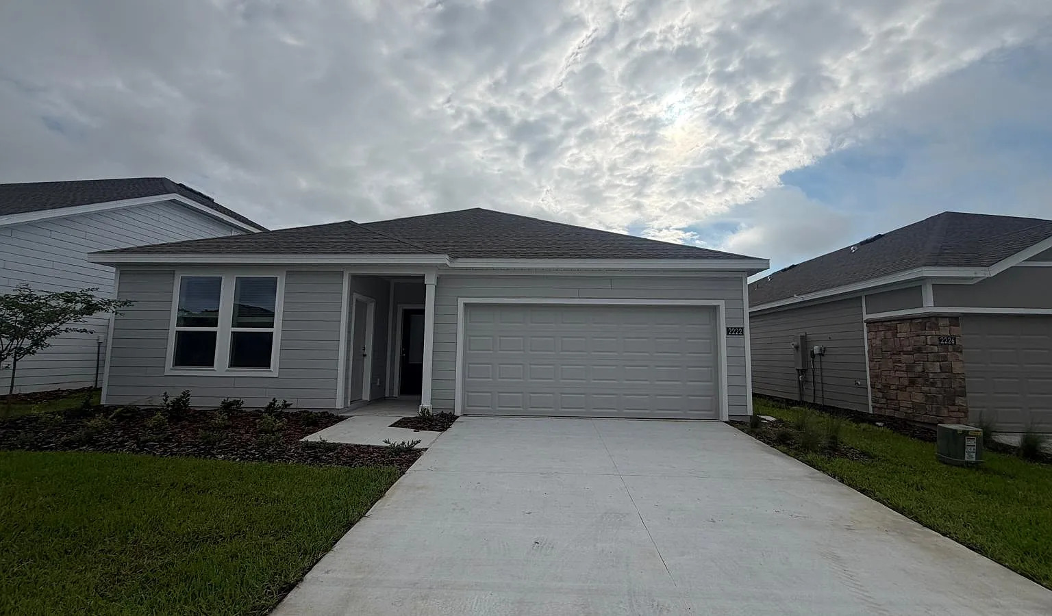 2222 Jennio Dr — Photo 1