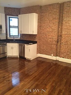 Rented by Town Residential | media 52