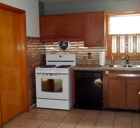 4th image of 2242 Hoop Jr Ct