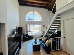 221 S Gale Dr UNIT 401, Beverly Hills, CA 90211