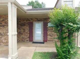 5489 Winchester Rd, Memphis, TN 38115