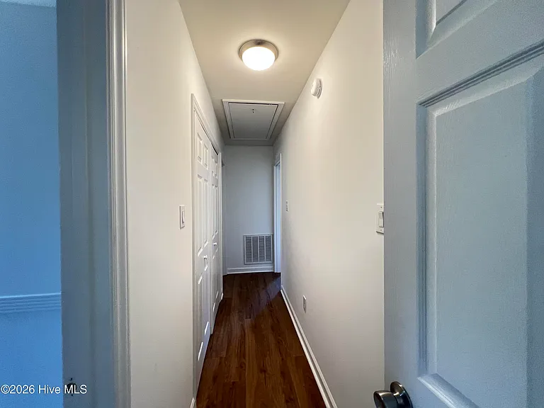 10 Beryl Cir — Photo 12