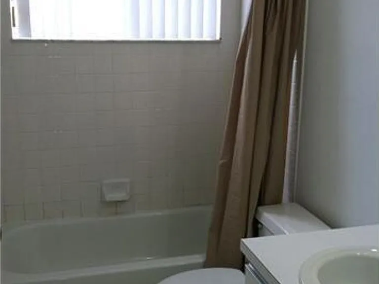 1743 Barnstable Rd — Photo 12