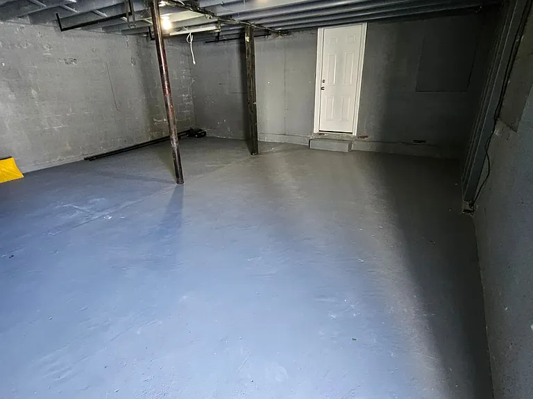125 West St — Photo 20