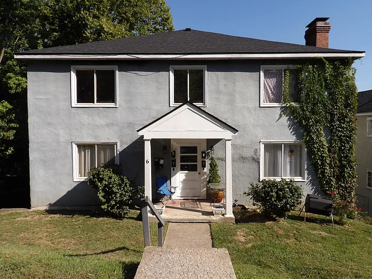 6 Dogwood Ln #1 — Photo 1