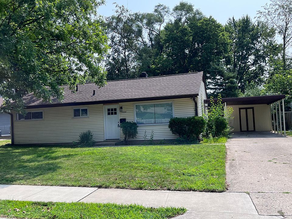 1st image of 1004 Riverton Dr
