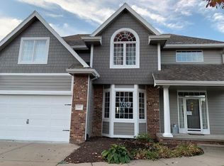 2431 S 183rd Cir, Omaha, NE 68130