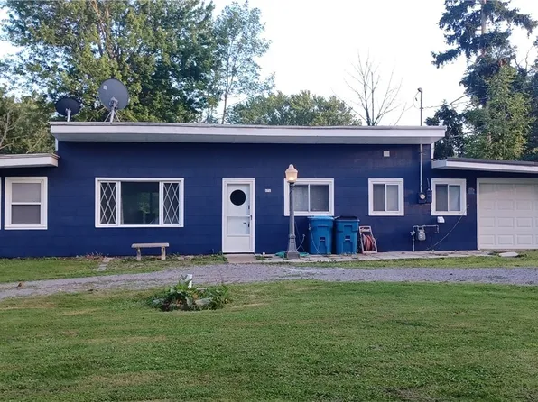171 Humboldt Ave, Angola, NY 14006