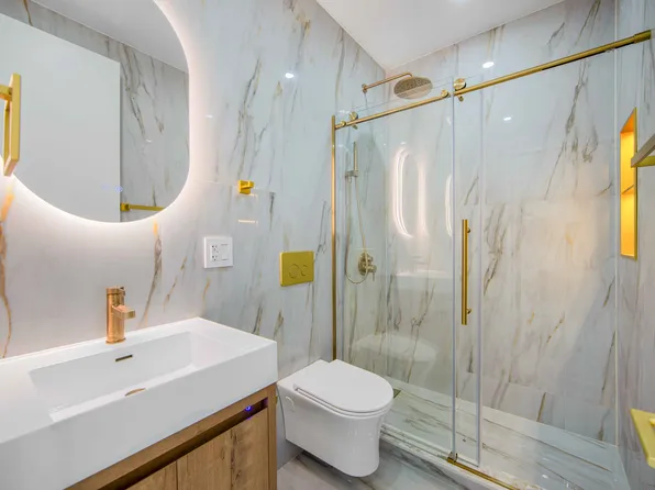 480 Bergen Street image 14 of 15