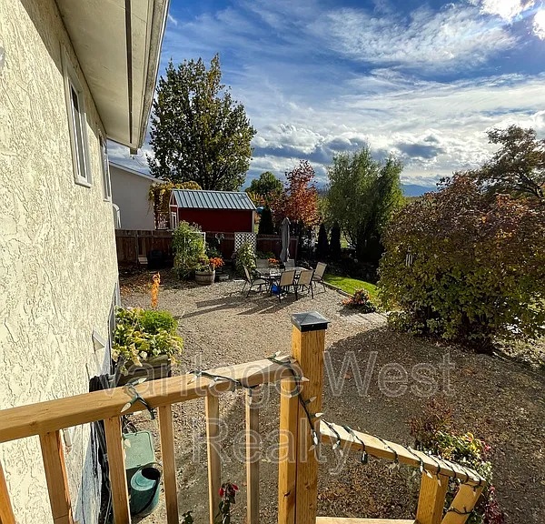 2433A Sexsmith Rd — Photo 15