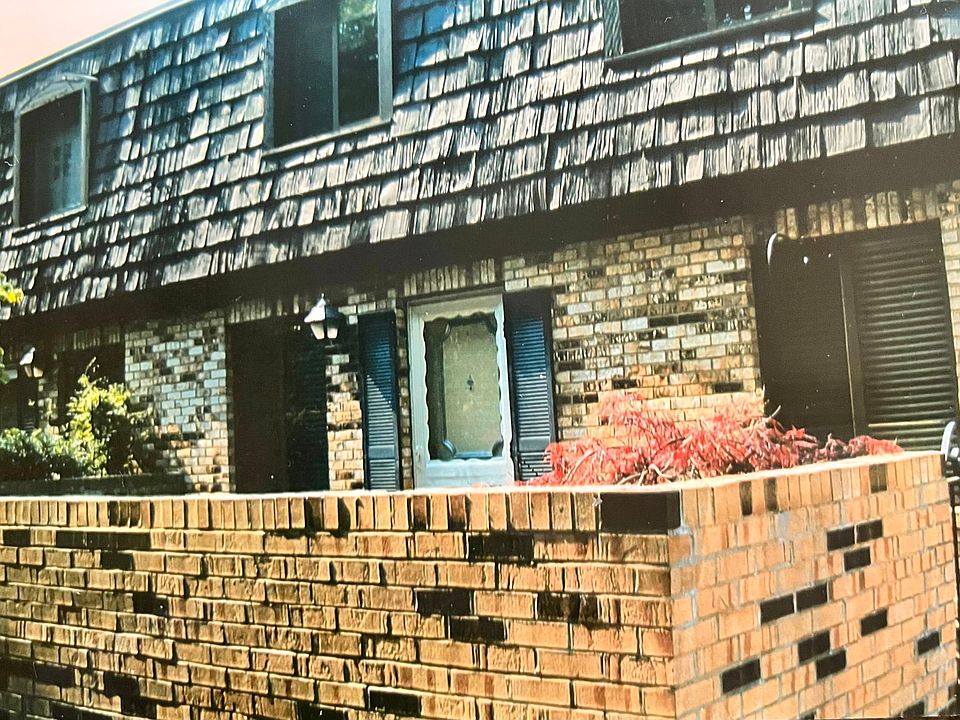 1st image of 711 Tollis Pkwy