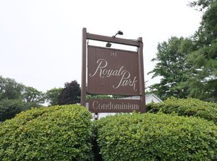 147 Sylvan St APT 14B, Danvers, MA 01923