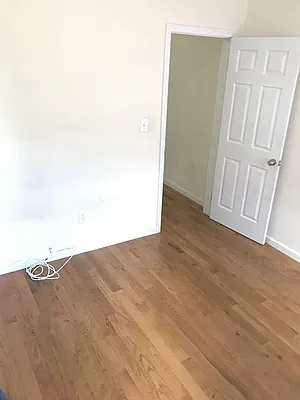 Rented by Voro, LLC | media 13