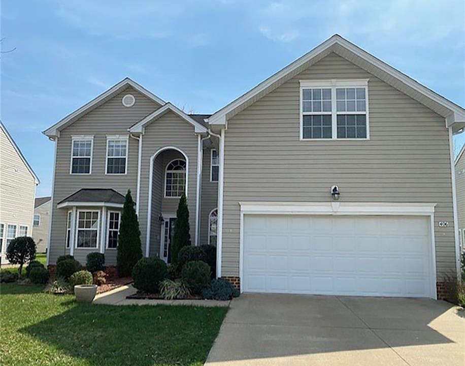 1st image of 406 Queensbury Ln