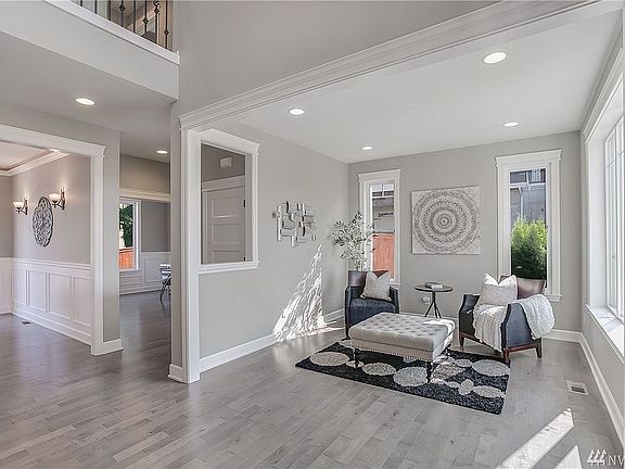 5th image of 11156 SE 66th Ct