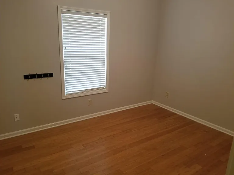 1193 Lacy Ln — Photo 9
