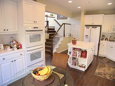 What a beautifully designed Kitchen!