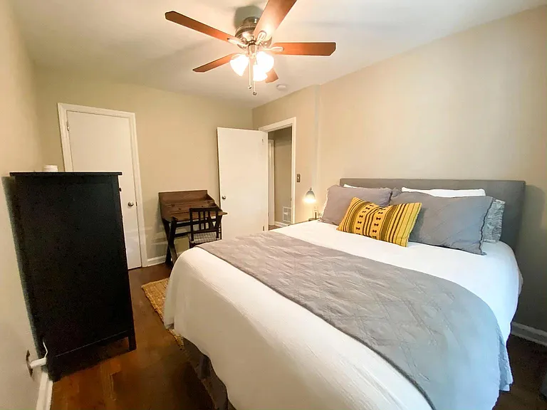 607 Burke Rd NE #A — Photo 16
