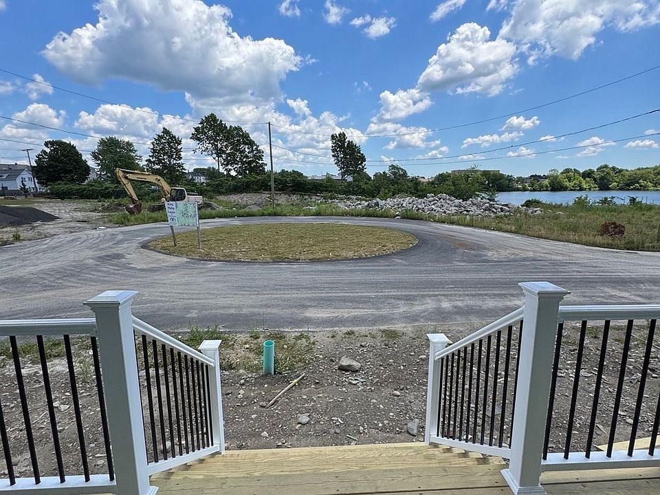 2nd image of 55 Princeton Cir