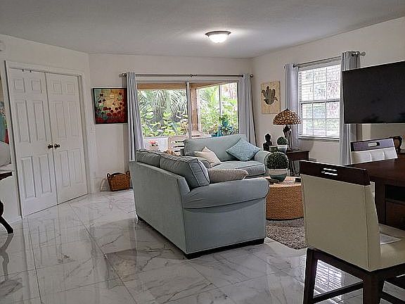 3rd image of 9624 Crescent Garden Dr APT 102