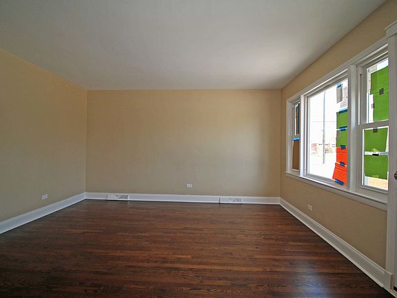 3rd image of 3404 S 55th Ave