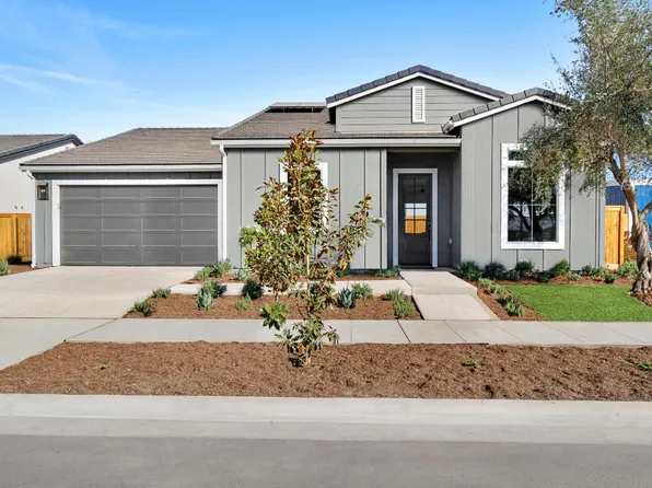 2283 N Argyle Ave, Clovis, CA 93619