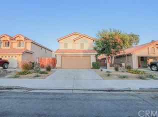 312 Via Capri, Hemet, CA 92545
