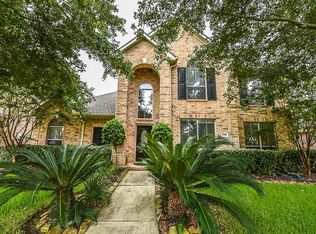 13406 Misty Orchard Ln, Sugar Land, TX 77498