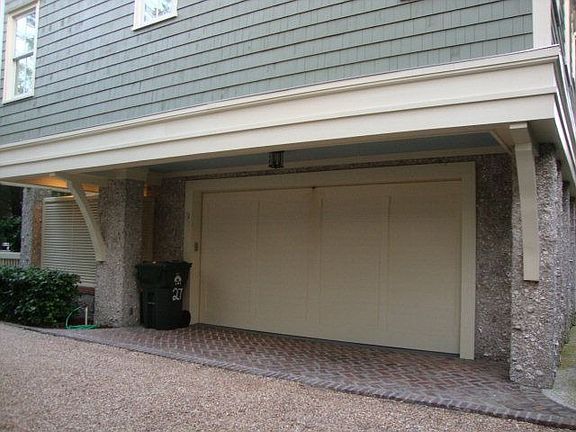 2nd image of 27 Sea Oats Ln