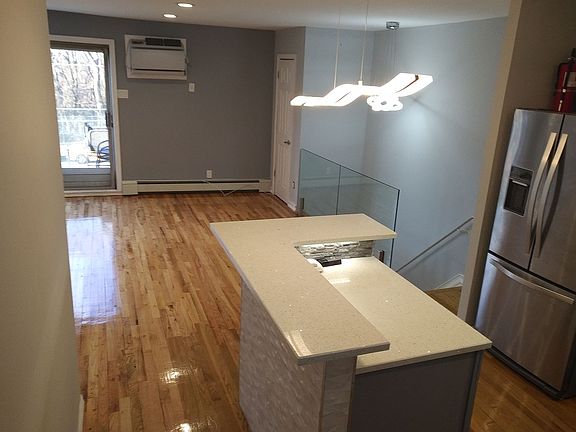3rd image of 1275 E 82nd St #3