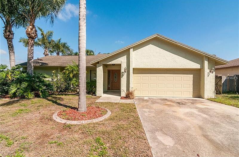 1st image of 2615 Sunnyside Cir