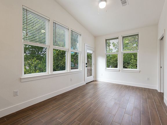 2nd image of 4416 Rosedale Ave