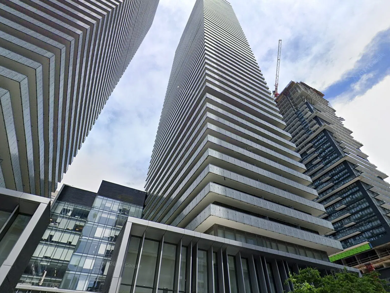 3 bed, $3,400 — Photo 1