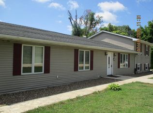 19653 Pike 136, Louisiana, MO 63353