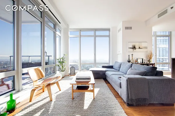 Rented by Compass | media 39