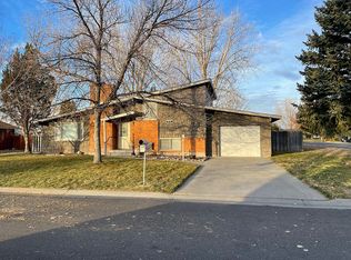 624 Meadowlark Ln, Riverton, WY 82501